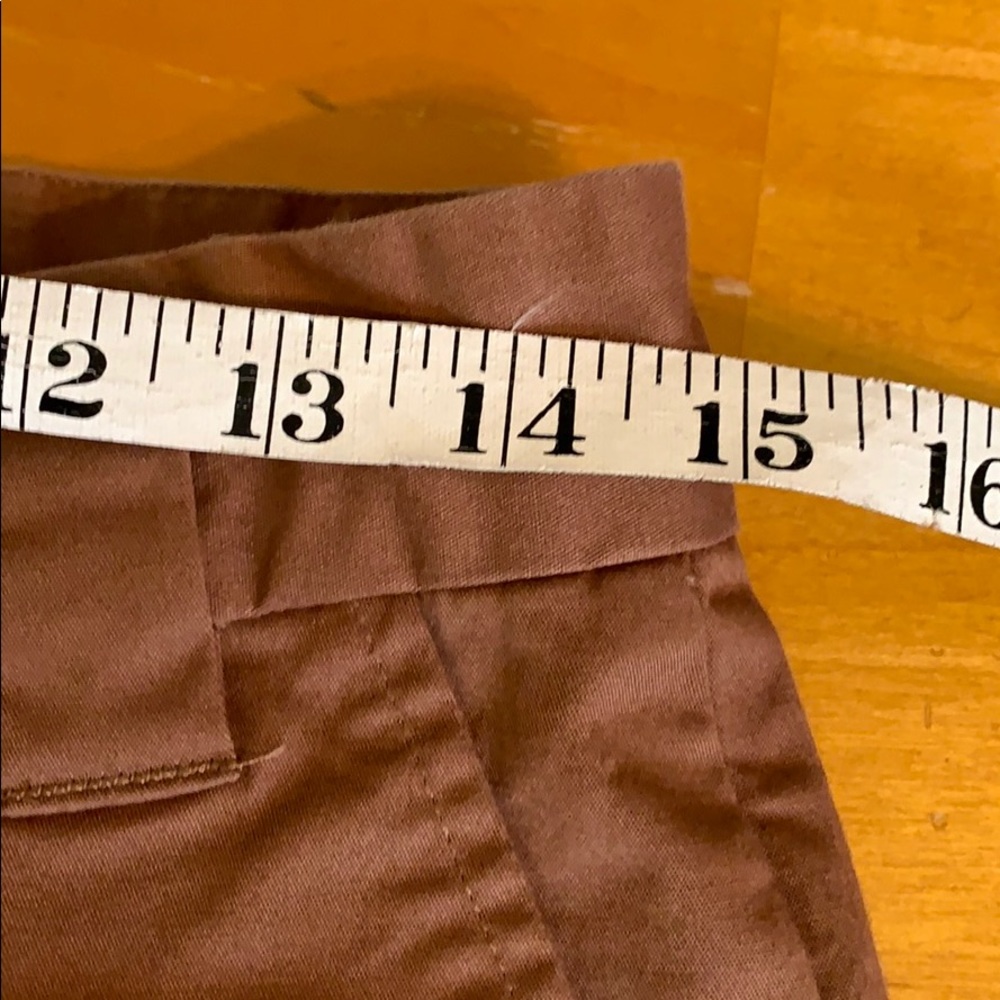 Weatherproof Capris - Picture 6 of 8